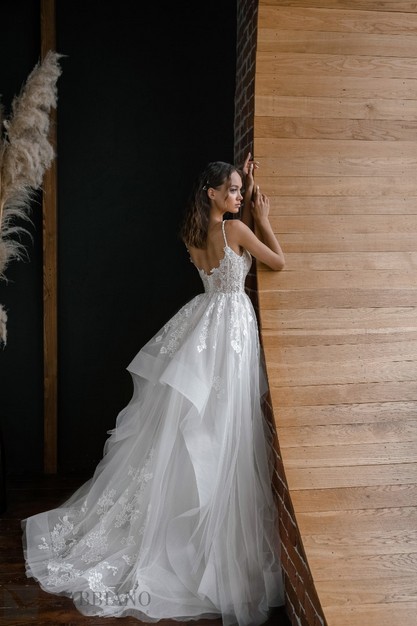 Свадебное платье «Версаль»‎ | Свадебный салон GABBIANO в Иркутске