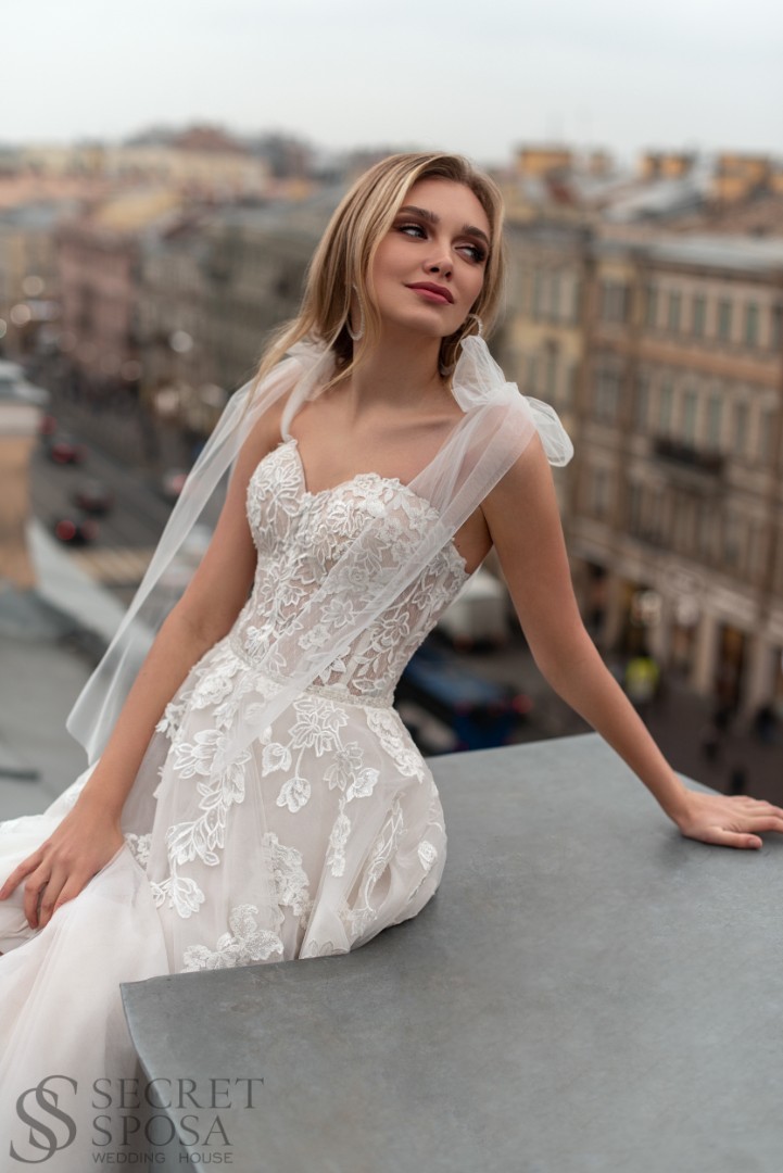 Миниатюра Сюзанна (Suzanna_DSC_2427) от свадебного салона GABBIANO в Иркутске