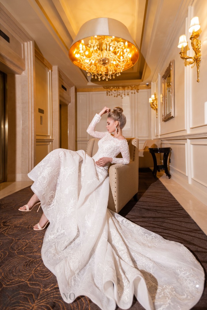 Шакира (Shakira_0X3A4757) от свадебного салона GABBIANO в Иркутске