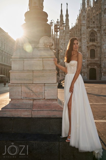 Gabbiano. Свадебное платье Сирис. Коллекция Allure 