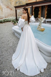Свадебное платье  Марлена А-силуэт, Со шлейфом, С корсетом
