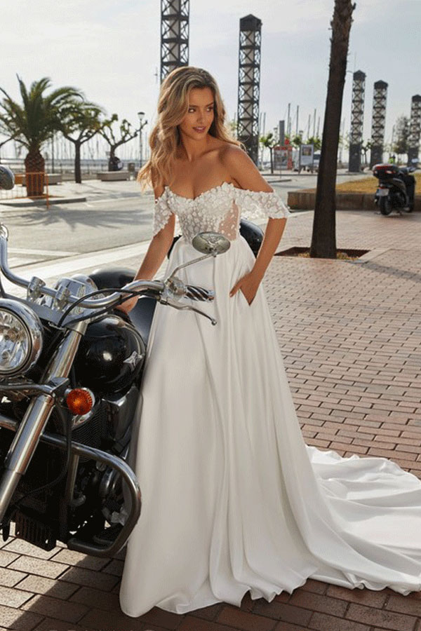 свадебное платье с открытыми плечами